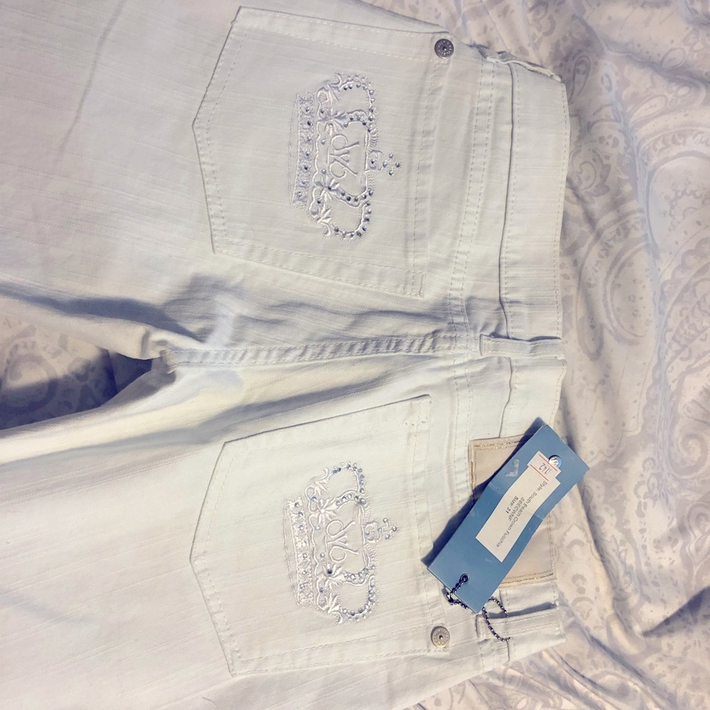 Rock and Republic size 31 white jeans low rise